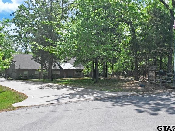 3rd image of 120 County Road 1787