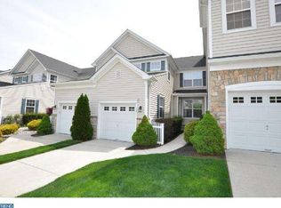 16 Compass Cir, Mount Laurel, NJ 08054
