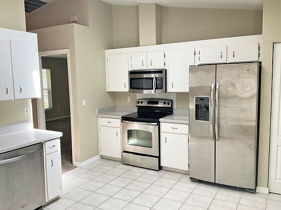 4th image of 6144 Half Moon Dr