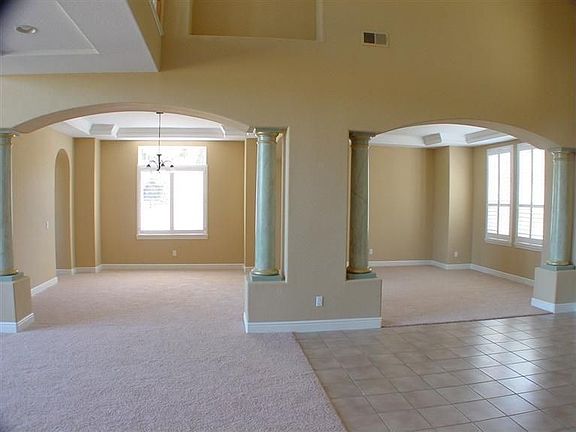 5th image of 7726 Tigerwoods Dr
