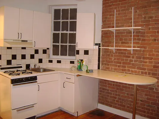 Rented by Keller Williams NYC | media 8
