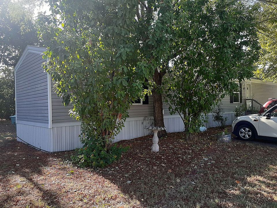 2nd image of 2424 Texoma Pkwy #67-TRAILER