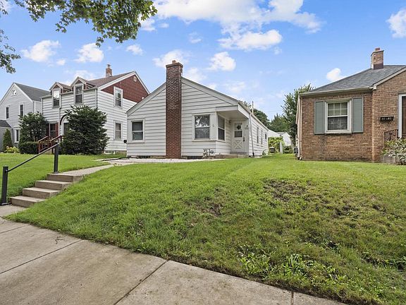 4th image of 2709 S 47th STREET