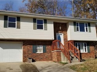 5309 Monta Vista Dr, Cross Lanes, WV 25313