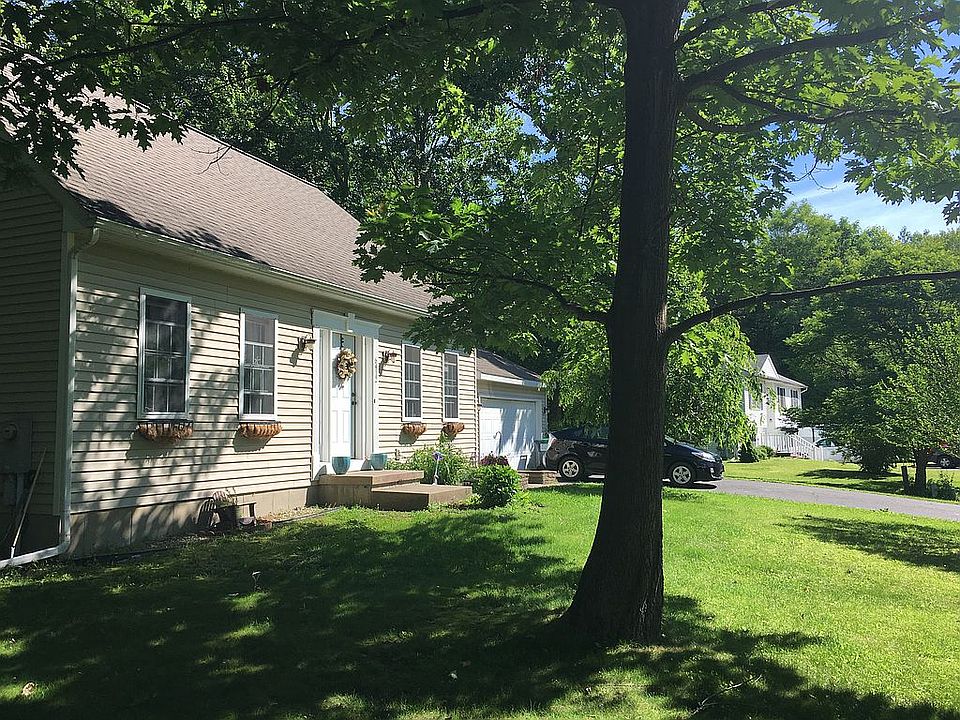 1st image of 6412 Peters Ln