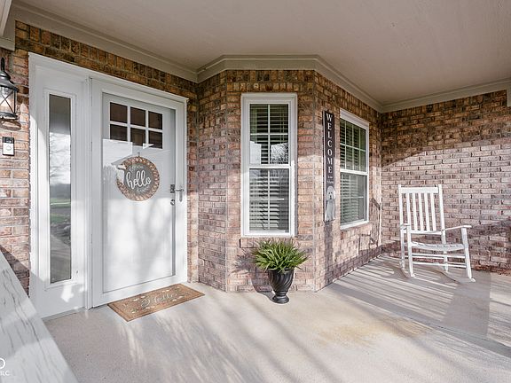 2nd image of 8260 Henderson Ridge Dr