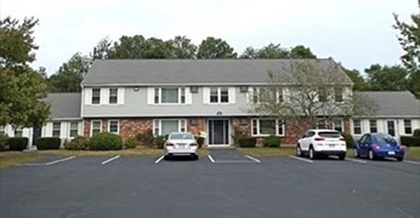1st image of 4 Blueberry Dr APT 6