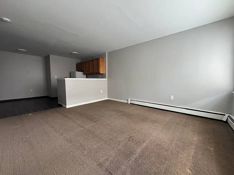 887-B10 Asylum Ave #B10 — Photo 1