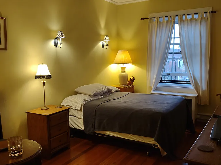 5 Brimmer St #22 — Photo 9