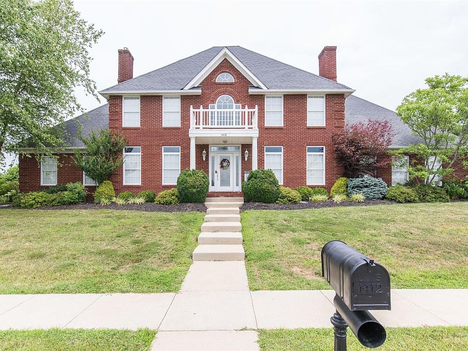 1st image of 1412 Clubhouse Ln