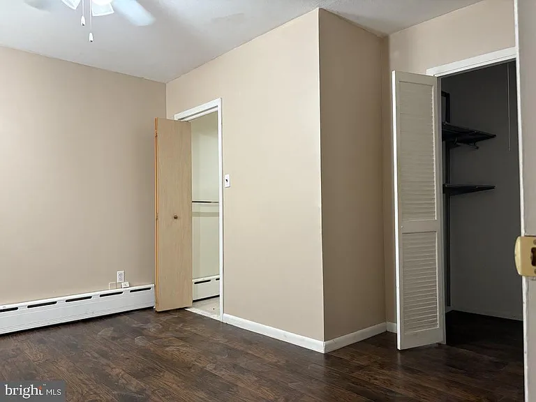 2842 S Iseminger St #1 — Photo 7
