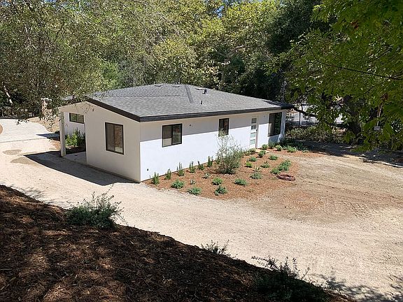 2nd image of 1815 Stanwood Dr