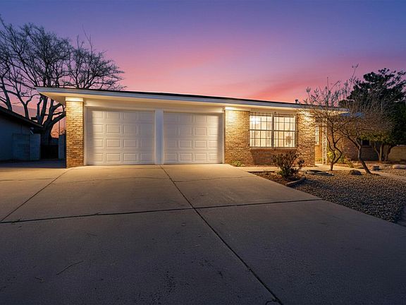 2nd image of 4508 Shiloh Pl NE
