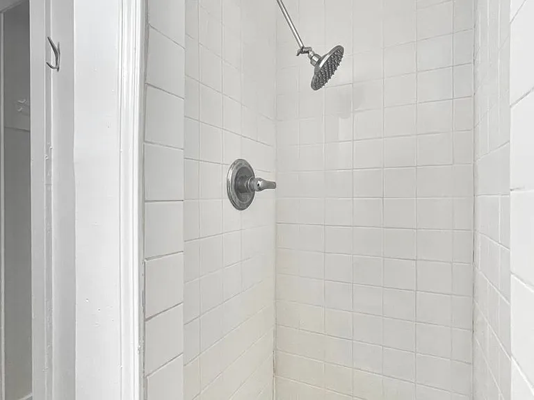 2632 Larkin St #203R — Photo 6