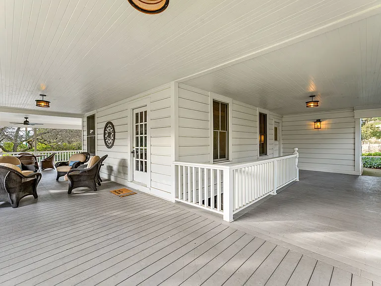 2850 Silverado Trl — Photo 34