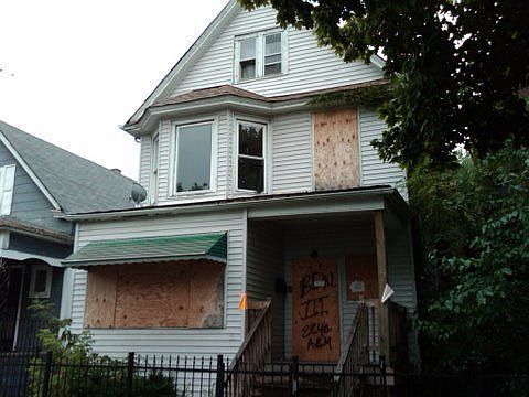 1st image of 1134 N Waller Ave