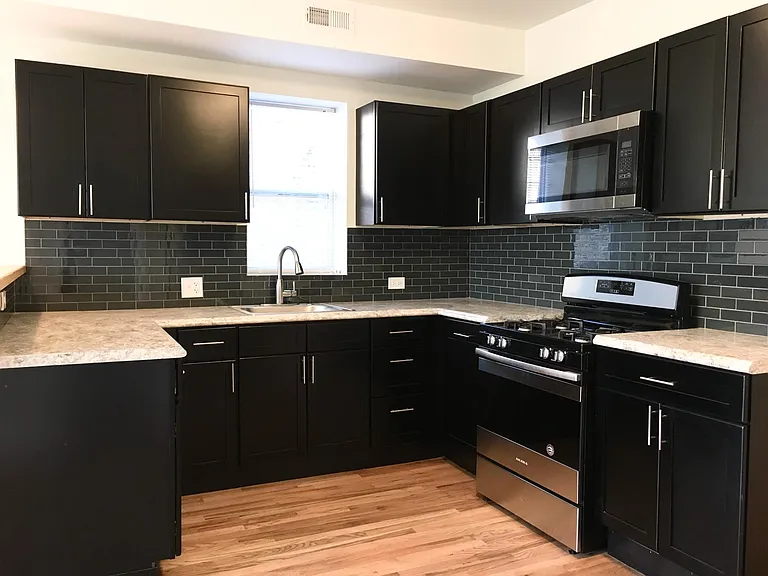 6847 S Indiana Ave #2F — Photo 4