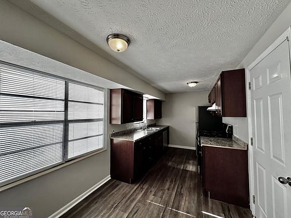3rd image of 5725 S Quail Dr