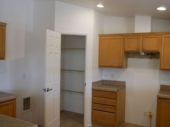 4th image of 290 Calle Placida