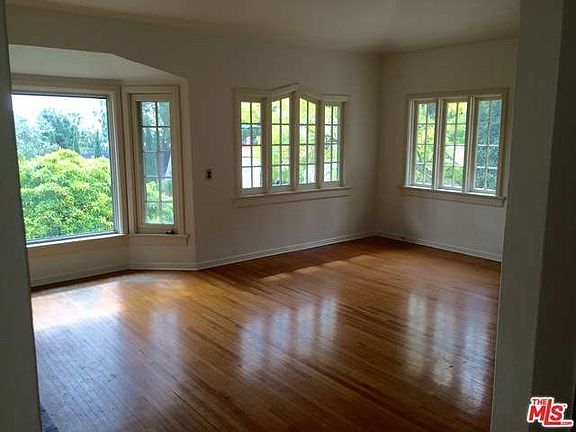 3rd image of 6215 Scenic Ave