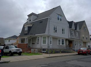 21 Parker St, Chelsea, MA 02150