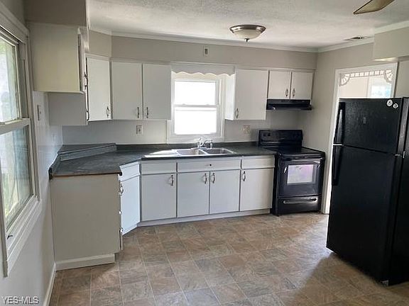 2nd image of 339 Brandtson Ave