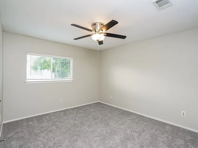 3534 Duncaster Dr — Photo 15