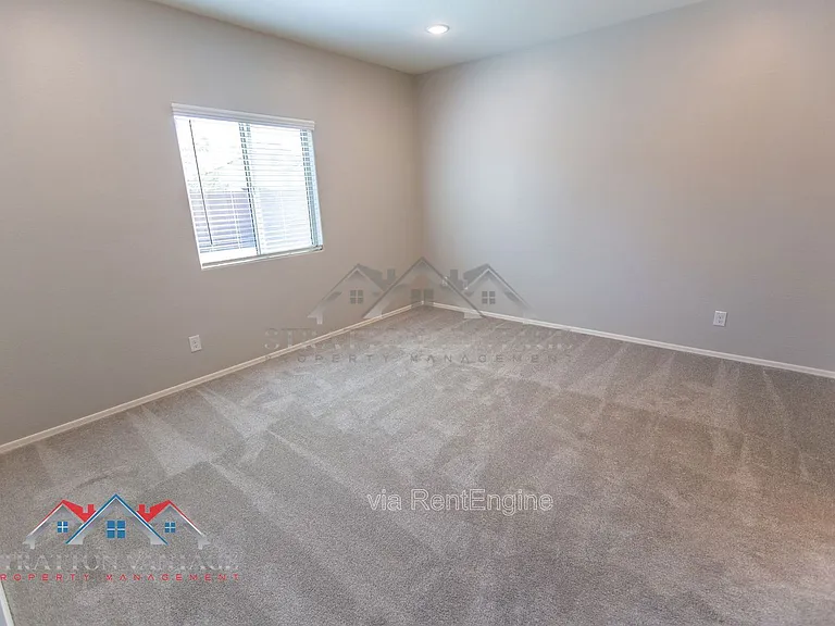 495 E Rio Pl — Photo 23