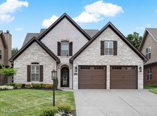 812 Valley Glen Blvd, Knoxville, TN 37922