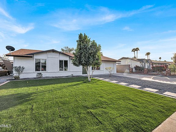 3rd image of 643 E HARMONY Avenue