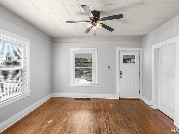 3rd image of 1540 Whitener St