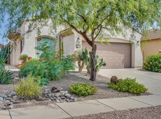 336 W Calle Media Luz, Sahuarita, AZ 85629