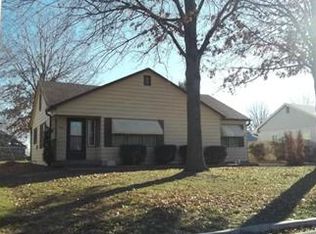 1107 S Saint Louis St, Concordia, MO 64020