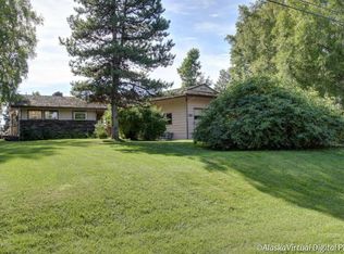 5216 Shorecrest Dr, Anchorage, AK 99502