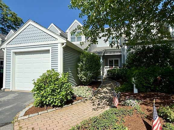 2nd image of 70 Sea Cliff Dr Unit 70