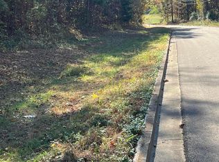 27 Wildcat Dr, Lexington, TN 38351