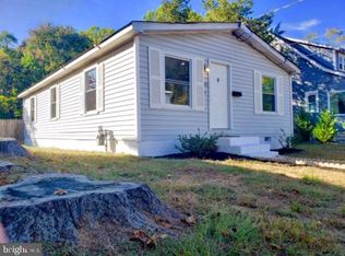 33 Atlantic Ave, Clementon, NJ 08021