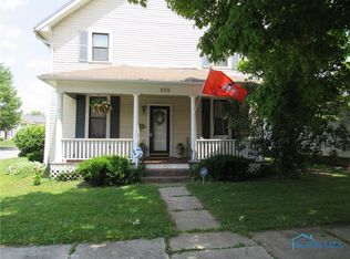 230 Baldwin Ave, Findlay, OH 45840