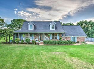 6524 Polk Ln, Columbia, TN 38401