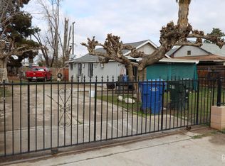 8312 Montal St, Lamont, CA 93241