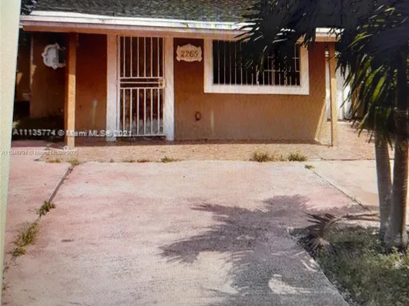 2265 NW 51st Ter, Miami, FL 33142