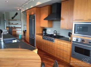 919 NW Bond St STE 401, Bend, OR 97701