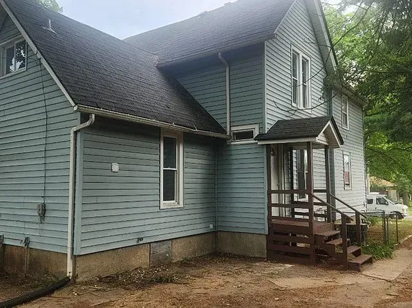(undisclosed Address), Rockford, IL 61104