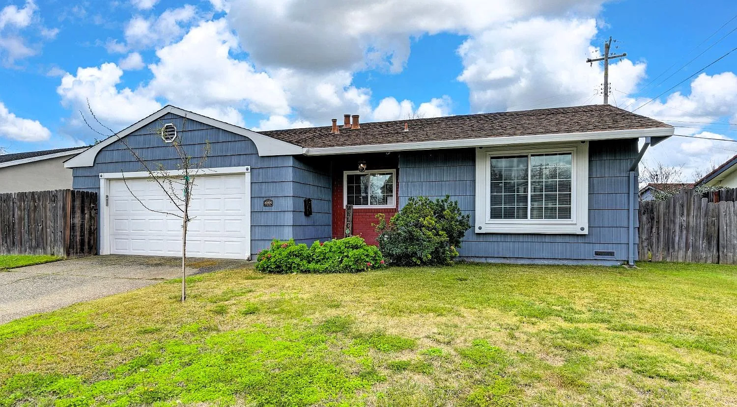 10006 Cirrus Way photo 1