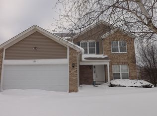 195 Blueberry Ln, Round Lake Beach, IL 60073