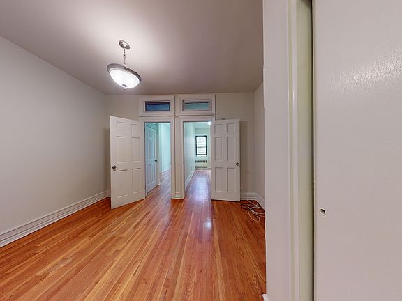 4th image of 338 E 70th St APT 5D