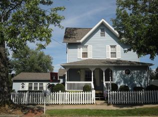 317 Oliver St, Jersey Shore, PA 17740