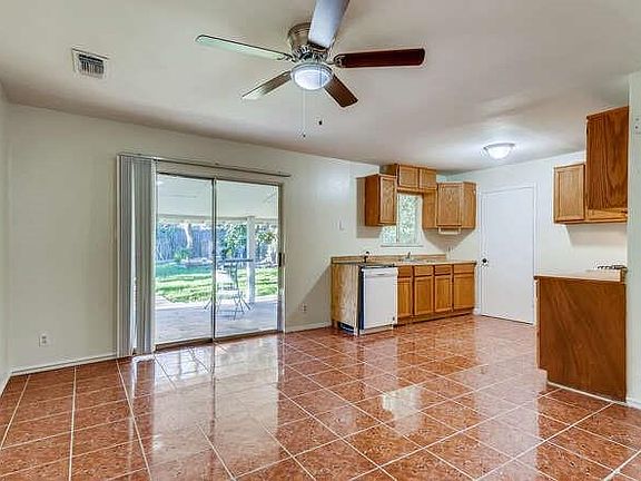 3rd image of 6918 Cherrydale Dr