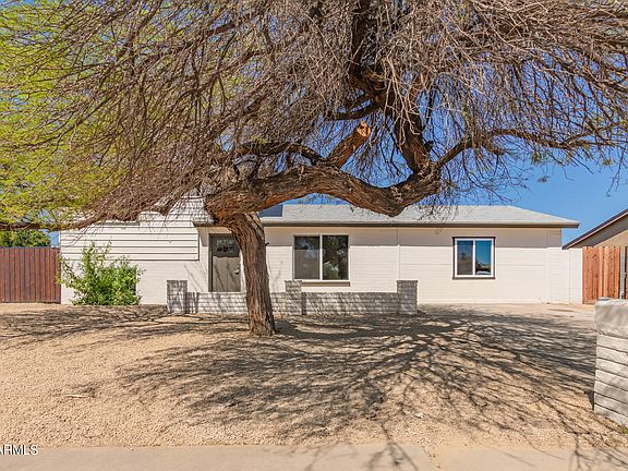 3rd image of 12608 N 38TH Avenue