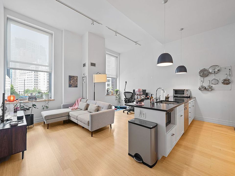 1st image of 110 Livingston St APT 4F